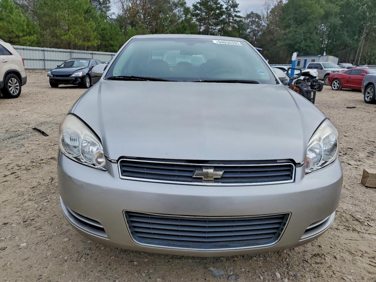 Chevrolet Impala Lt Image 5