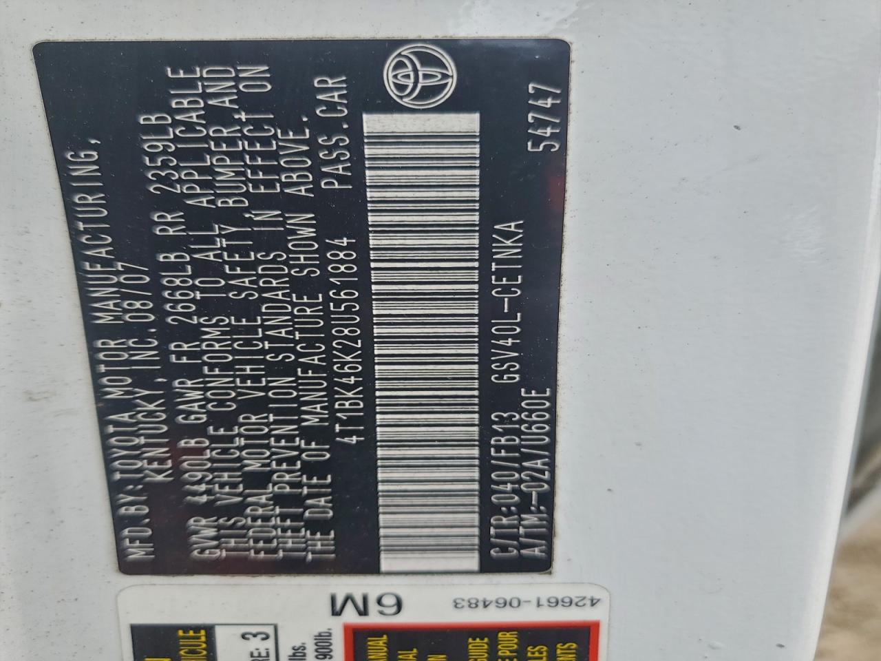 Toyota Camry Le Image 10