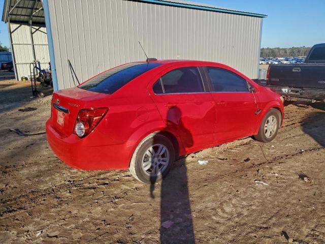 Chevrolet Sonic Lt Image 3