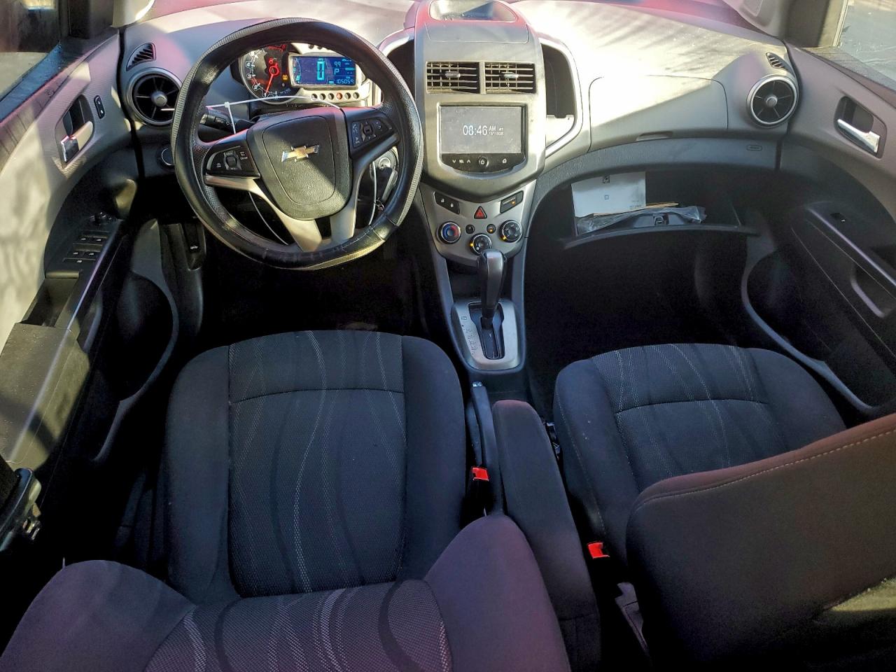 Chevrolet Sonic Lt Image 9