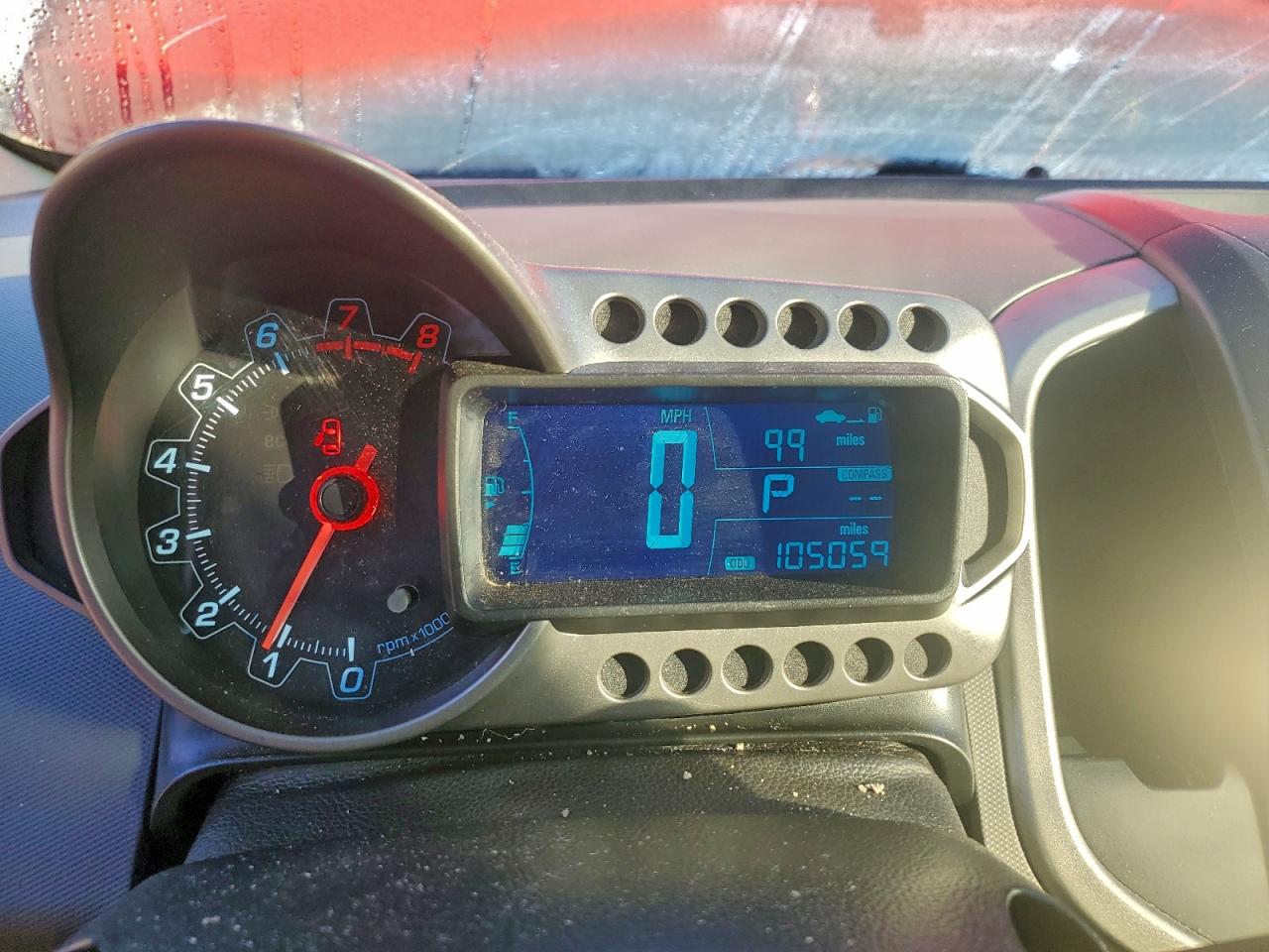 Chevrolet Sonic Lt Image 10