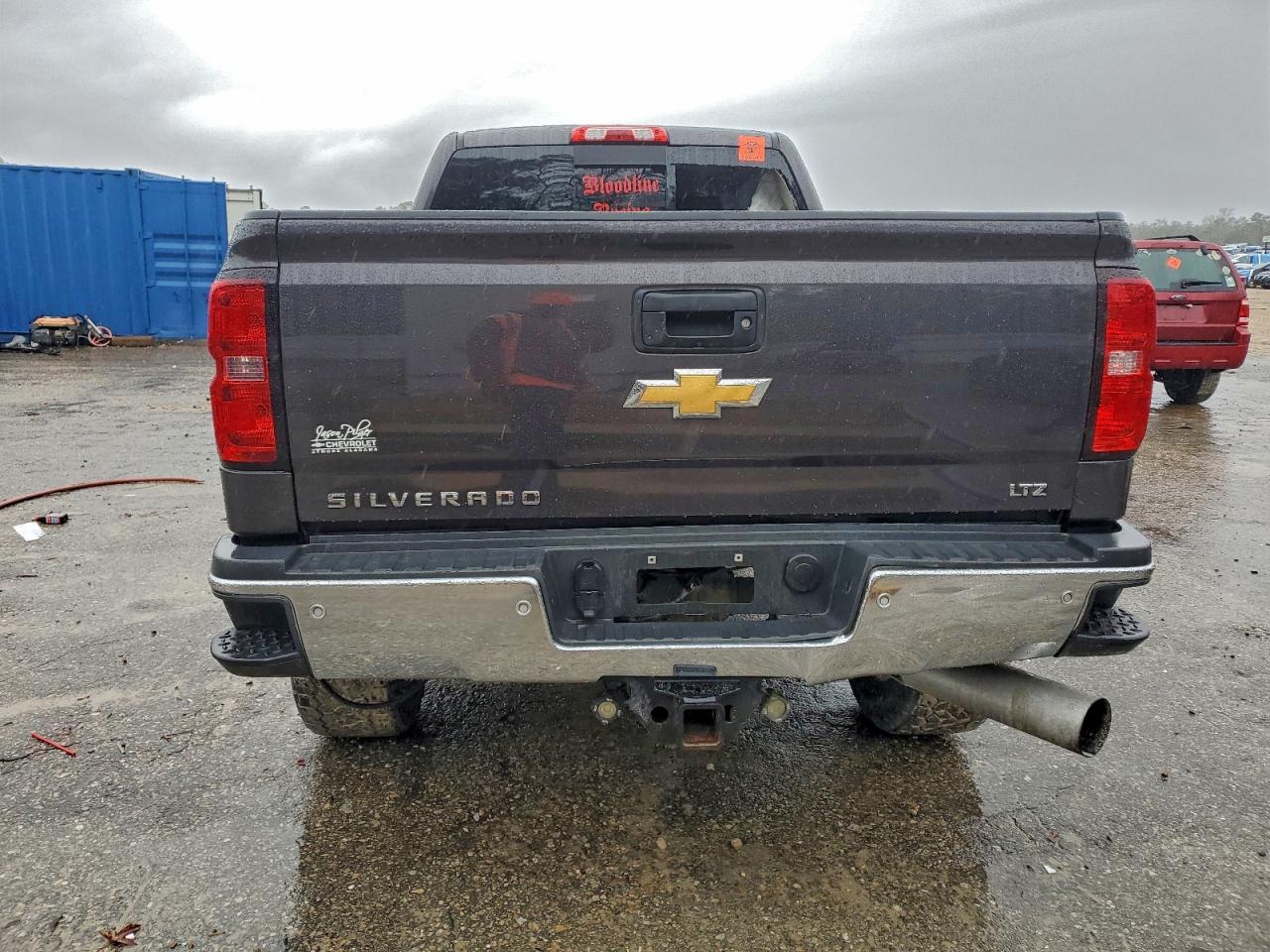 Chevrolet Silverado K2500 Heavy Duty Ltz Image 7
