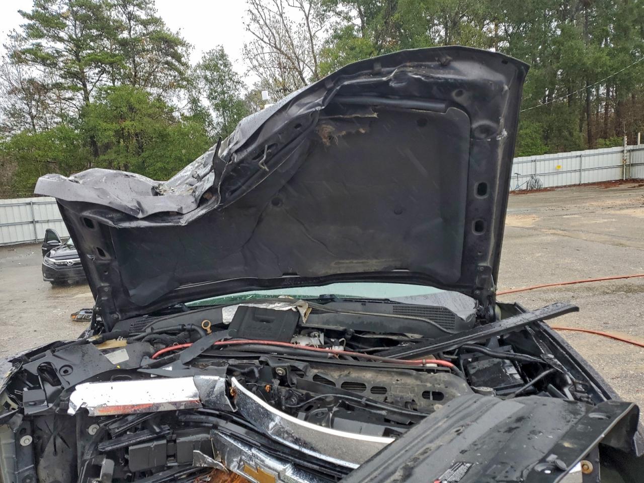 Chevrolet Silverado K2500 Heavy Duty Ltz Image 10