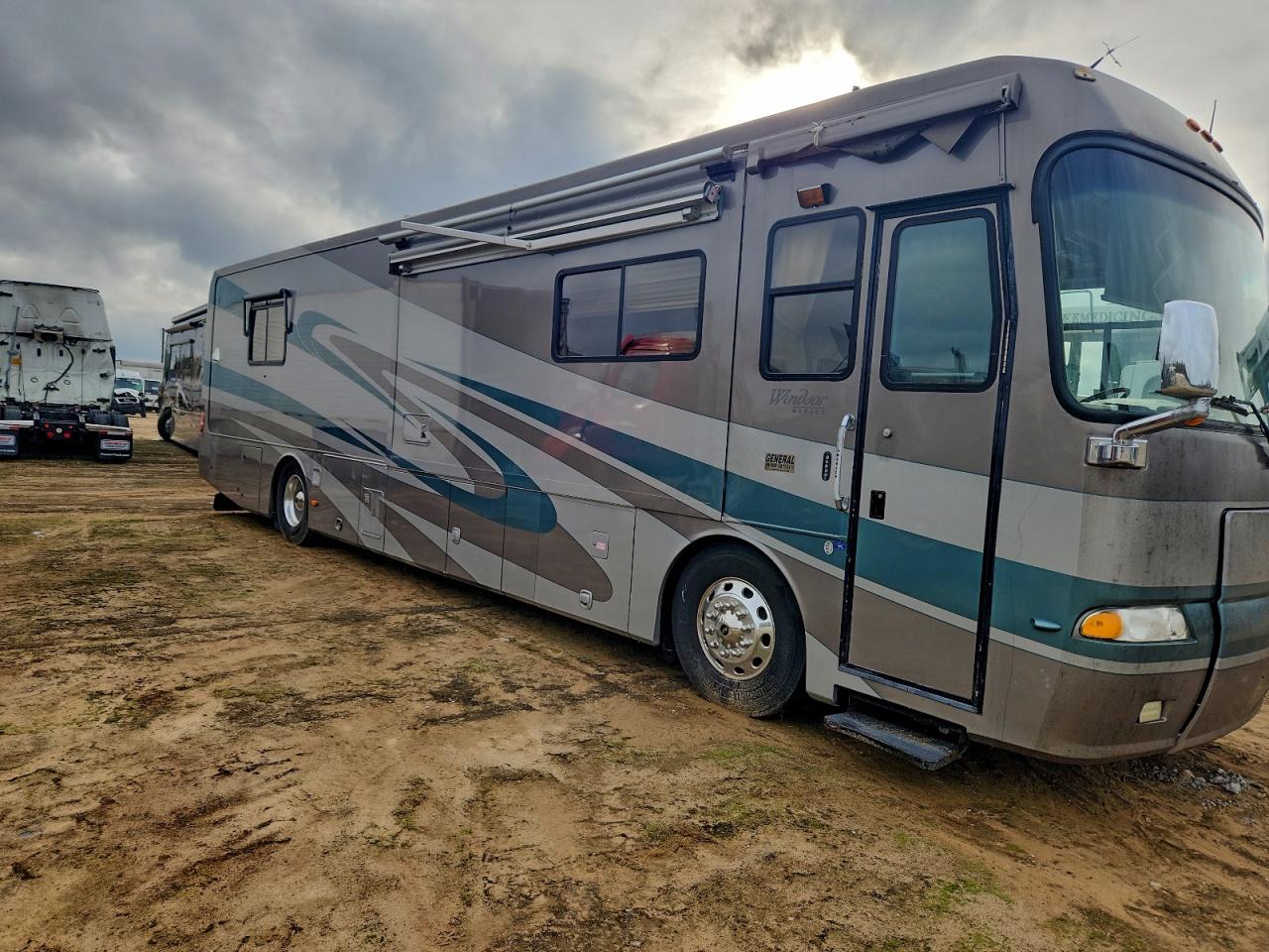 Roadmaster Monocoque Image 1