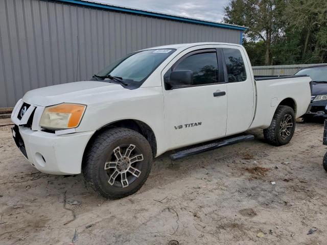  Salvage Nissan Titan